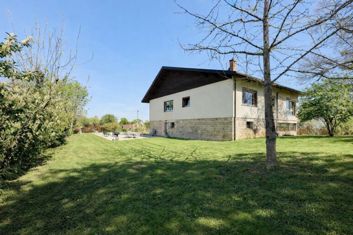 Image No.5-6 Bed House for sale