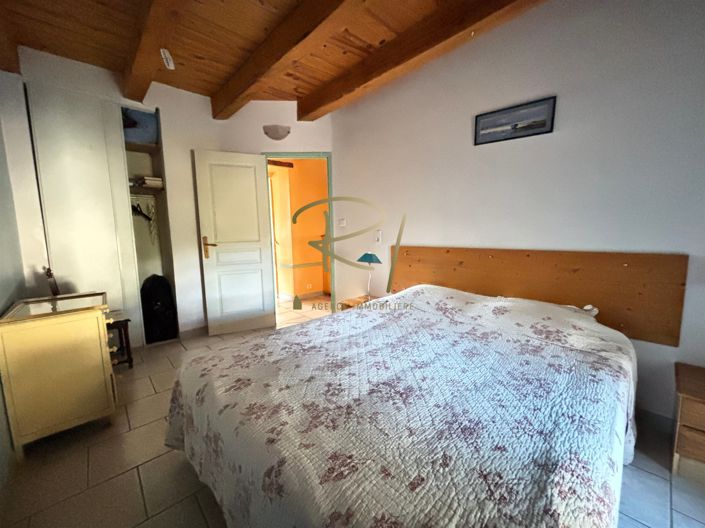 Image No.14-4 Bed House for sale
