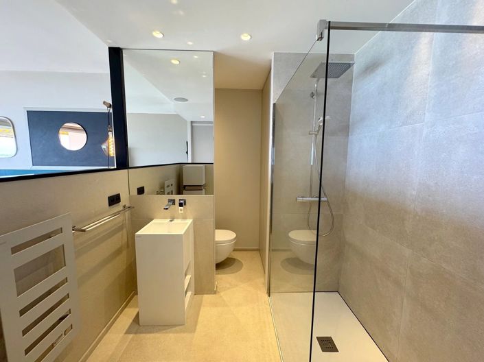 Image No.23-5 Bed Apartment for sale