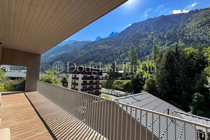 Image No.18-3 Bed Apartment for sale