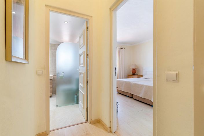 Image No.21-2 Bed Apartment for sale