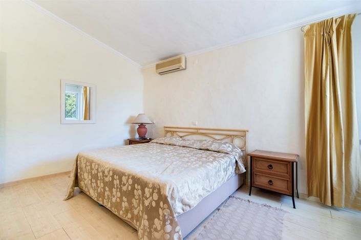 Image No.25-2 Bed Apartment for sale