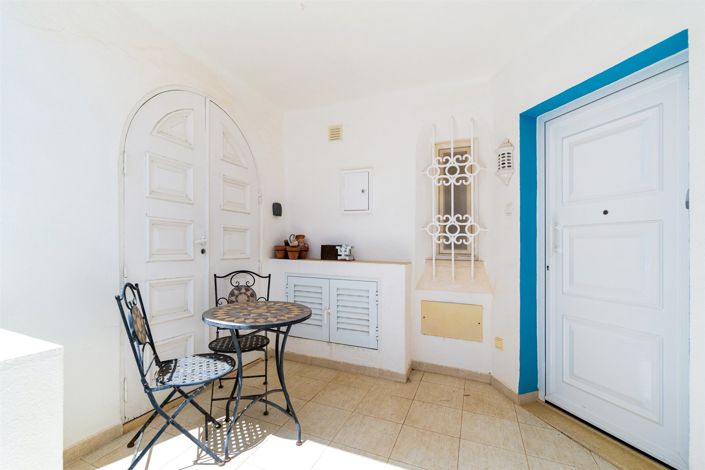 Image No.5-2 Bed Apartment for sale