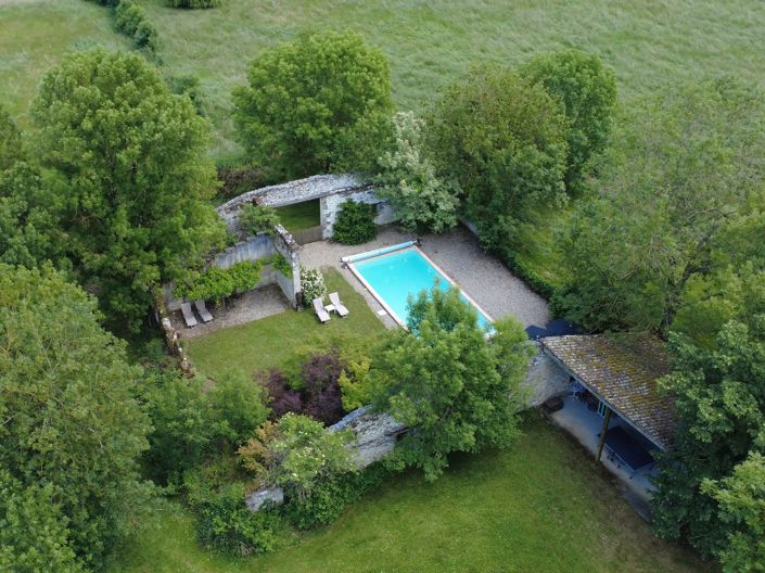 Image No.17-5 Bed House for sale