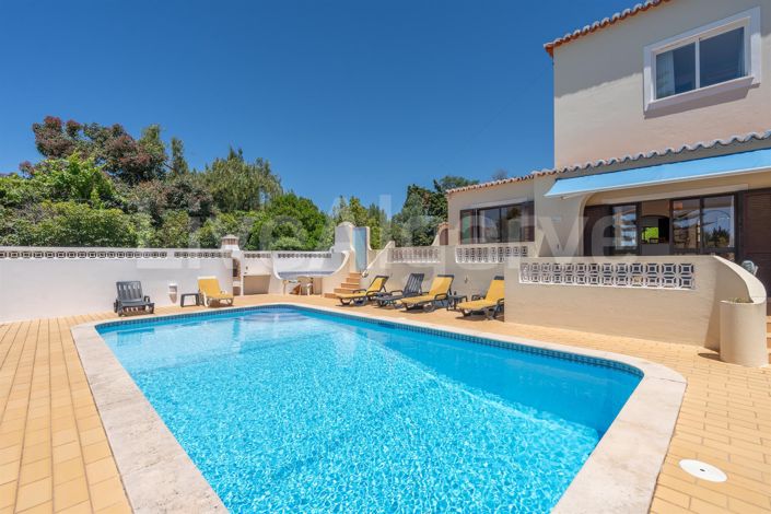 Image No.18-4 Bed House for sale