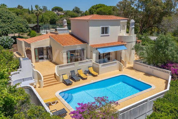 Image No.22-4 Bed House for sale