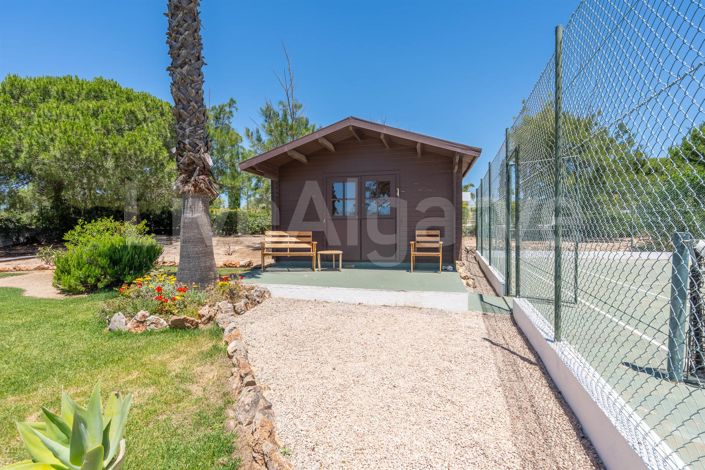 Image No.42-4 Bed House for sale