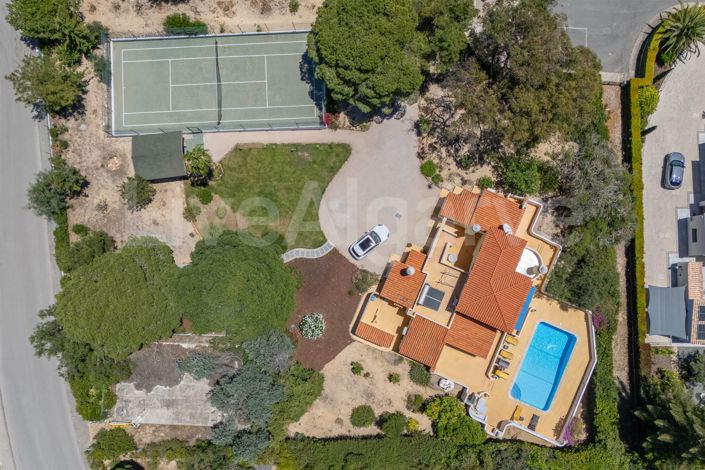 Image No.46-4 Bed House for sale