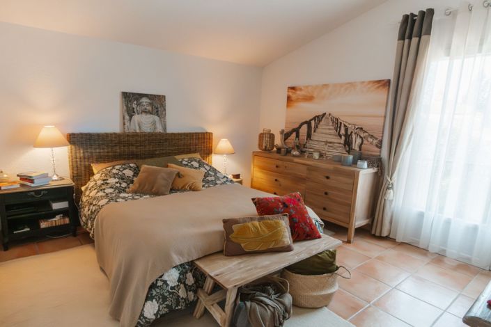 Image No.16-4 Bed House for sale