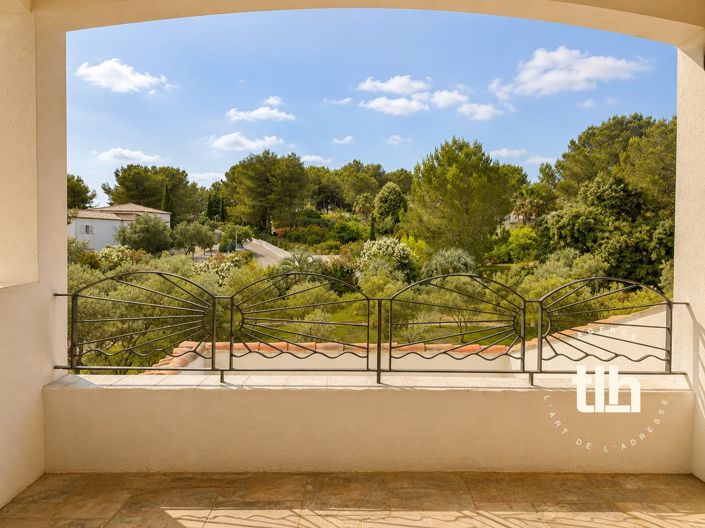 Image No.29-4 Bed Property for sale
