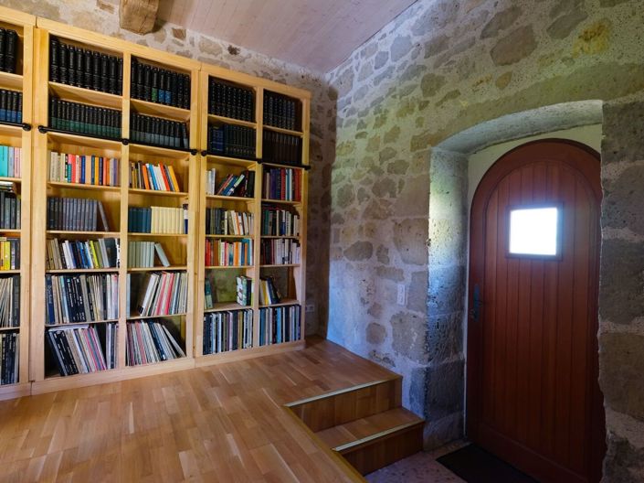 Image No.16-7 Bed House for sale