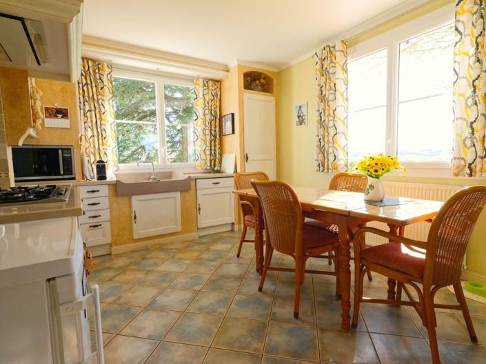 Image No.5-7 Bed House for sale