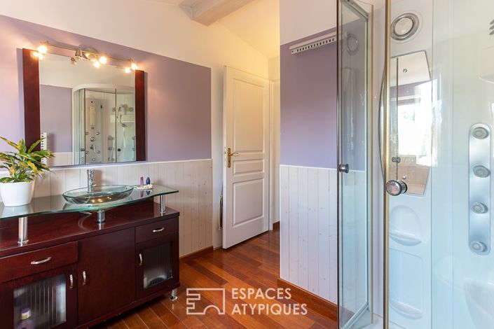 Image No.11-3 Bed House for sale