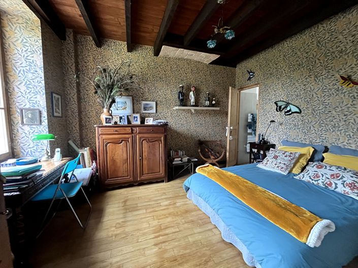 Image No.11-4 Bed House for sale