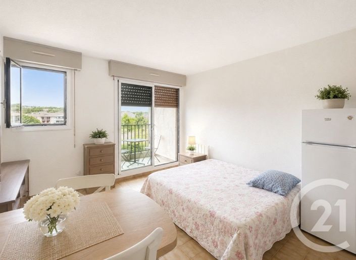 Image No.2-Apartment for sale
