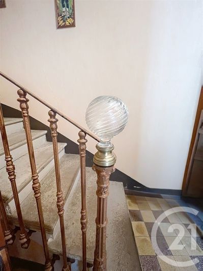Image No.18-3 Bed House for sale