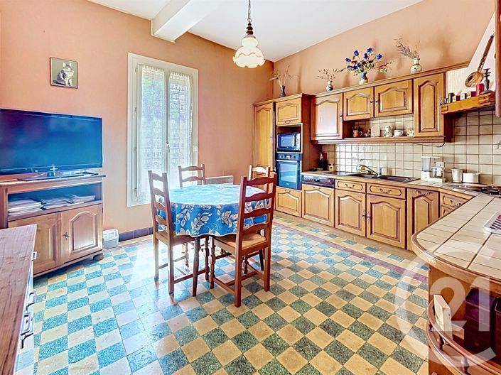 Image No.9-3 Bed House for sale