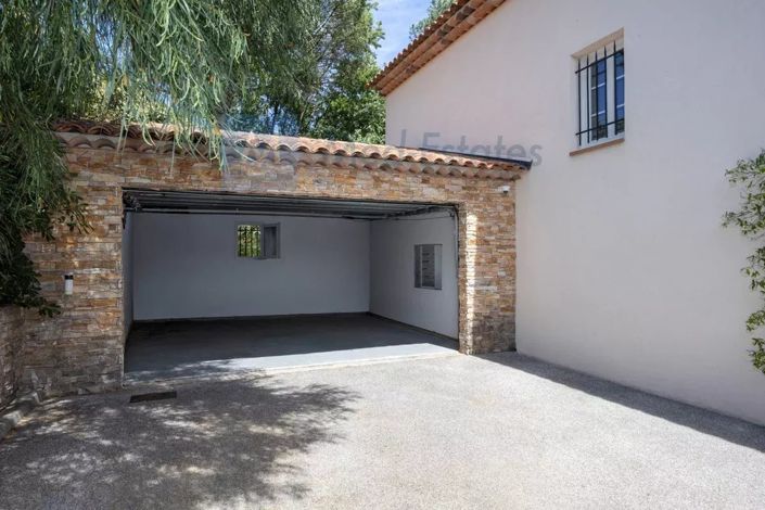 Image No.11-Maison de 4 chambres à vendre à Grimaud