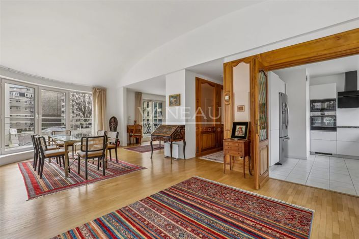 Image No.10-4 Bed Apartment for sale