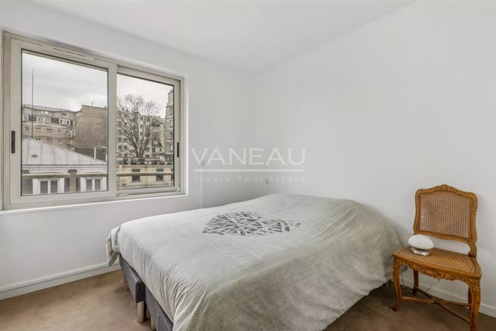 Image No.19-4 Bed Apartment for sale