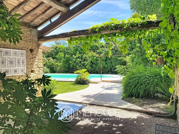 Image No.3-4 Bed House for sale