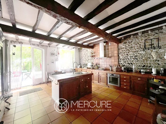 Image No.7-4 Bed House for sale