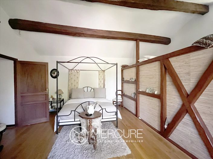 Image No.9-4 Bed House for sale