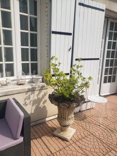 Image No.27-5 Bed House for sale