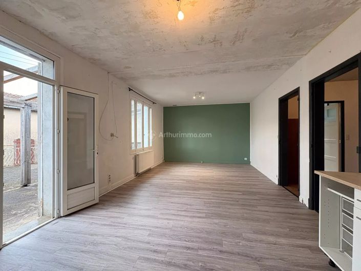 Image No.4-4 Bed House for sale