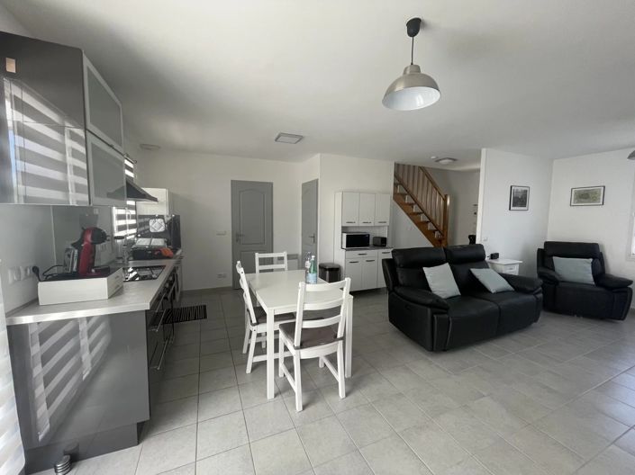 Image No.3-2 Bed House for sale