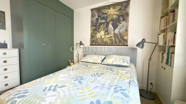 Image No.9-3 Bed House for sale