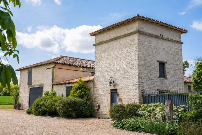 Image No.31-4 Bed House for sale