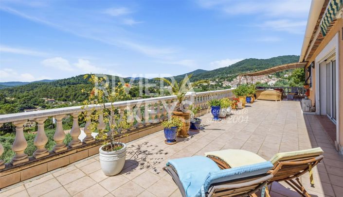 Image No.17-3 Bed House for sale