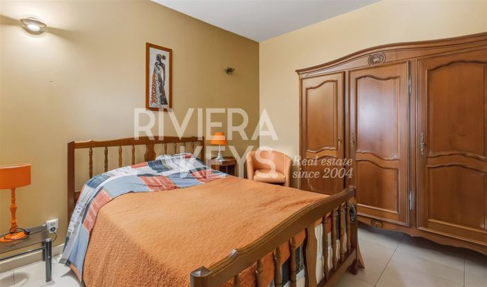 Image No.20-3 Bed House for sale