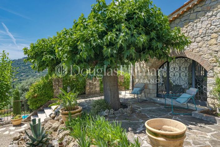 Image No.12-4 Bed House for sale
