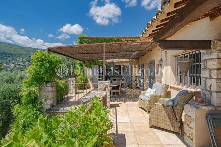 Image No.8-4 Bed House for sale