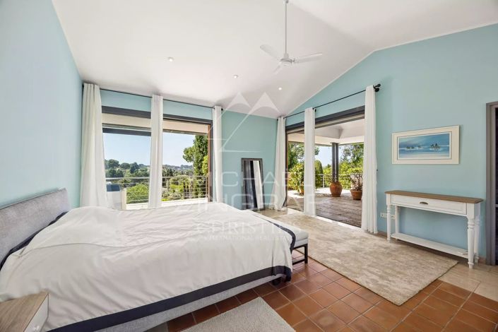 Image No.19-5 Bed House for sale