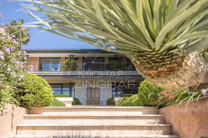 Image No.26-5 Bed House for sale