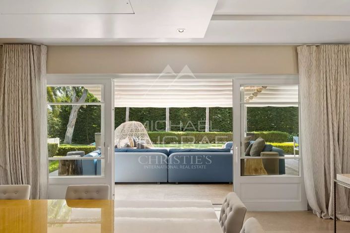 Image No.20-5 Bed House for sale