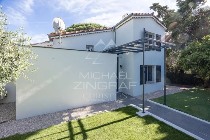 Image No.3-6 Bed House for sale