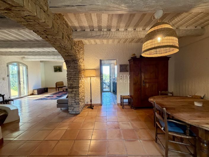 Image No.10-5 Bed House for sale