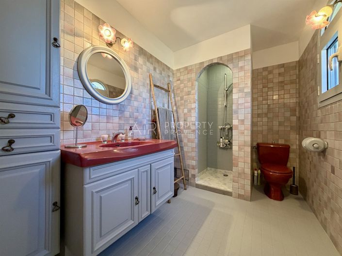 Image No.14-5 Bed House for sale