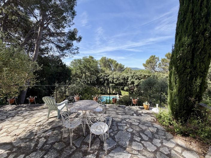 Image No.27-5 Bed House for sale