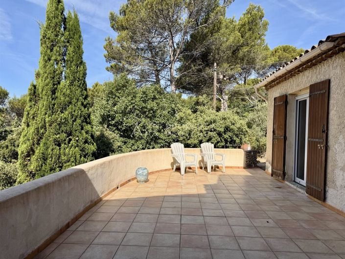 Image No.28-5 Bed House for sale