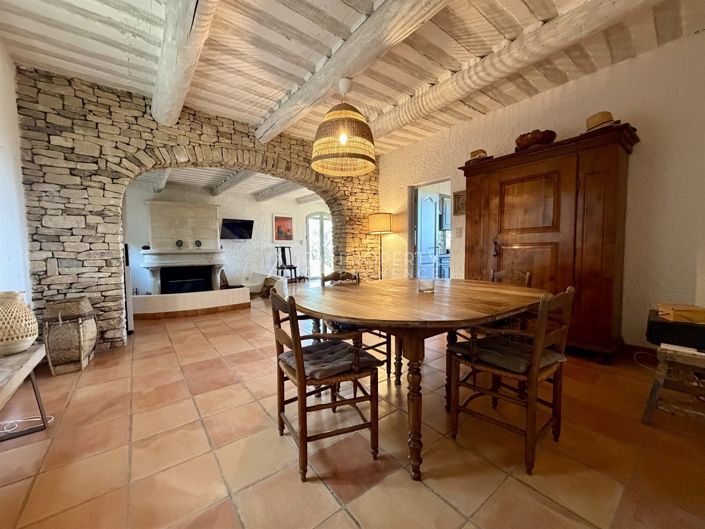 Image No.4-5 Bed House for sale
