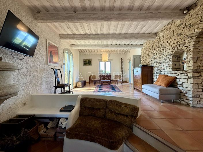 Image No.5-5 Bed House for sale