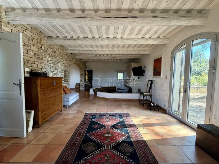 Image No.8-5 Bed House for sale