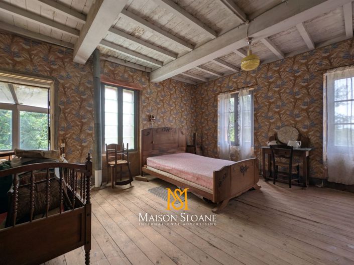 Image No.22-5 Bed House for sale