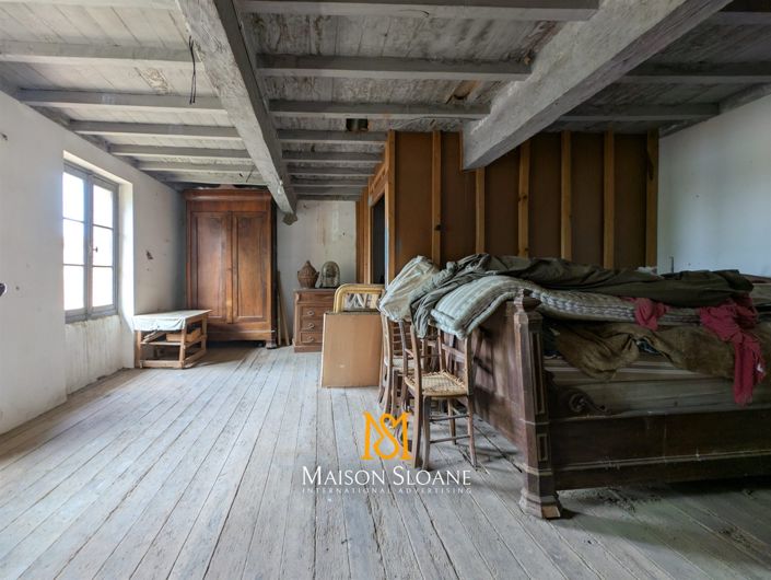 Image No.25-5 Bed House for sale