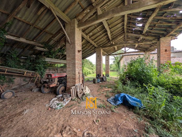 Image No.27-5 Bed House for sale